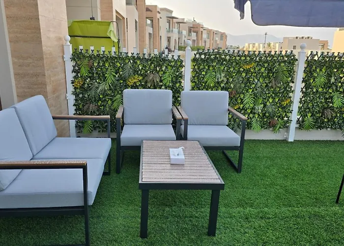 Sifah Ocean Breeze Villa