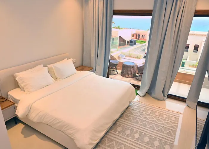 Sifah Beach Front Townhouse